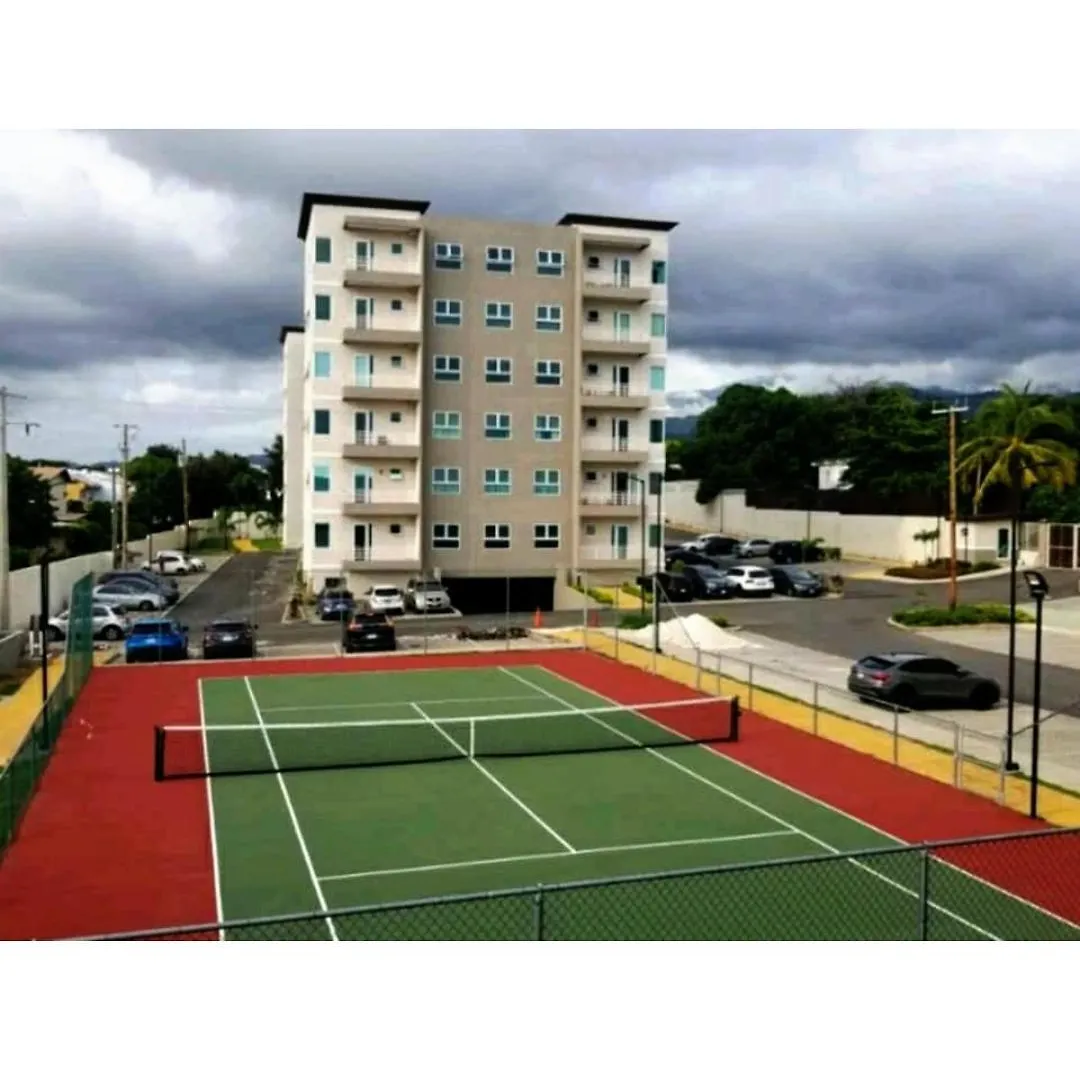 Apartment Lovely 2 Bedroom C̅ Netflix Across National Stadium Kingston Jamaica